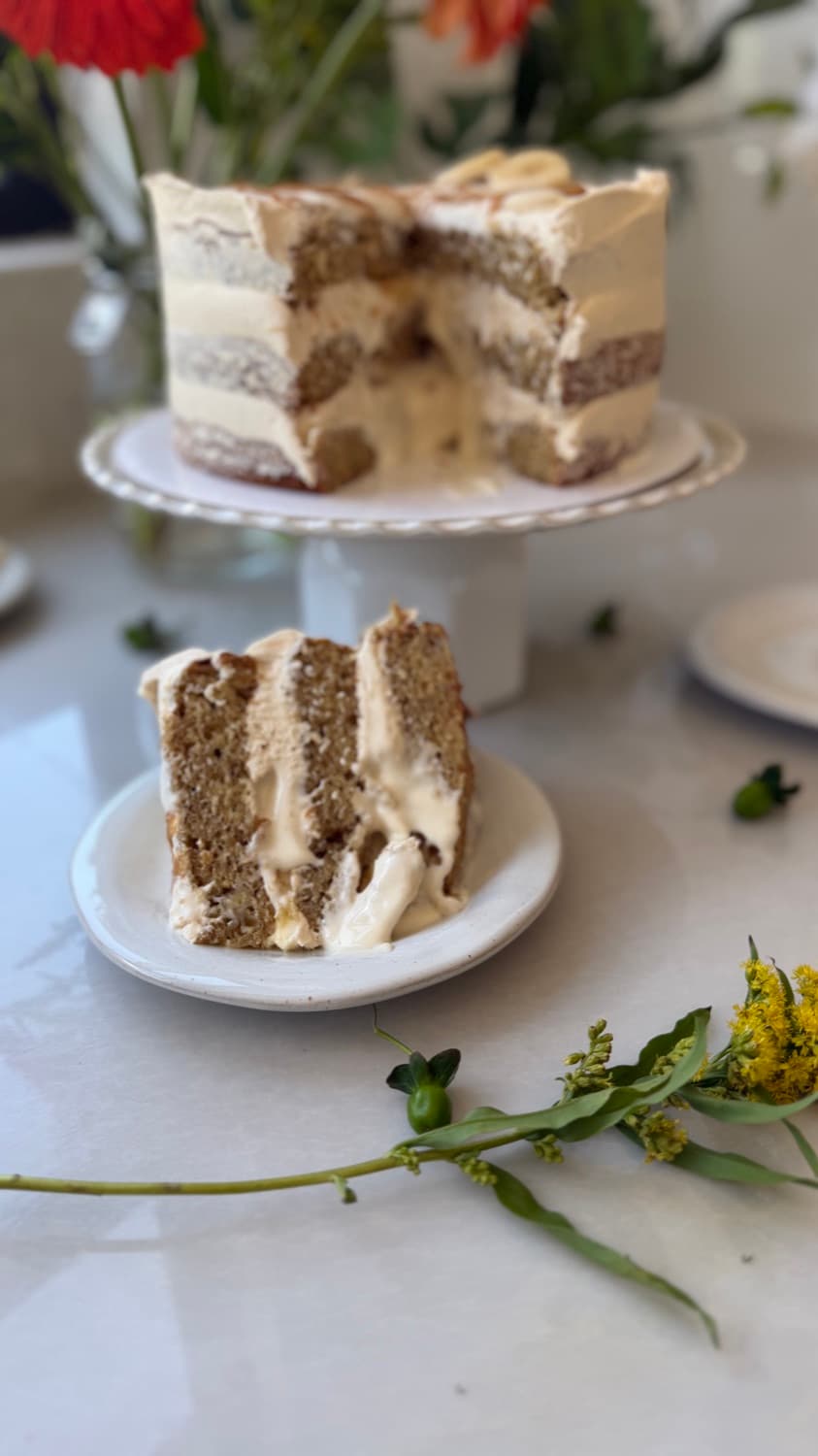 Banana fluffernutter cake with a slice on a plate in front