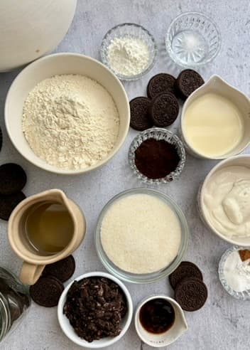Another view of the prepared loaf ingredients