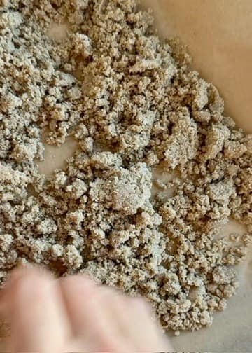 Layered Coffee Cake: baked streusel