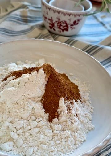 Flour and cinnamon combined for coffee cake streusel