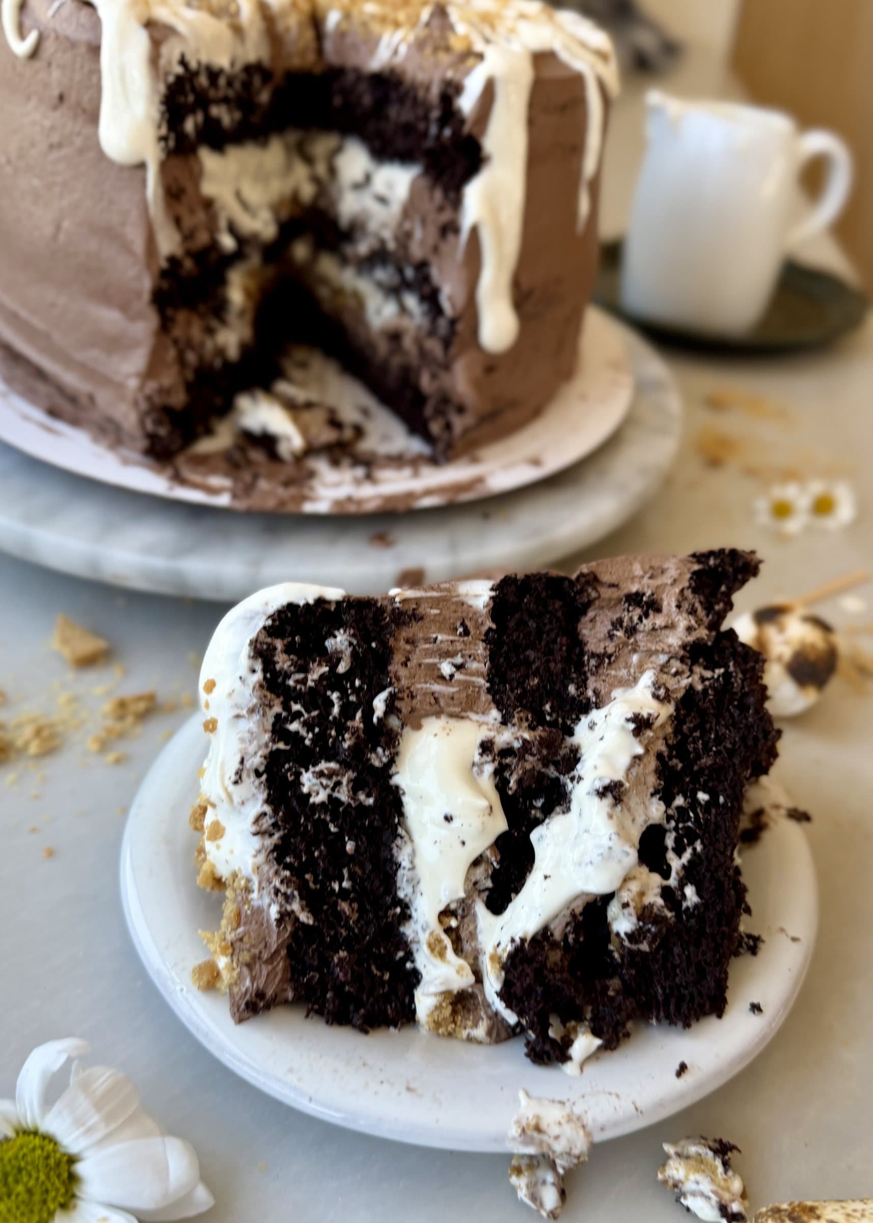 S’mores Lava Cake with Marshmallow Filling: serving slice
