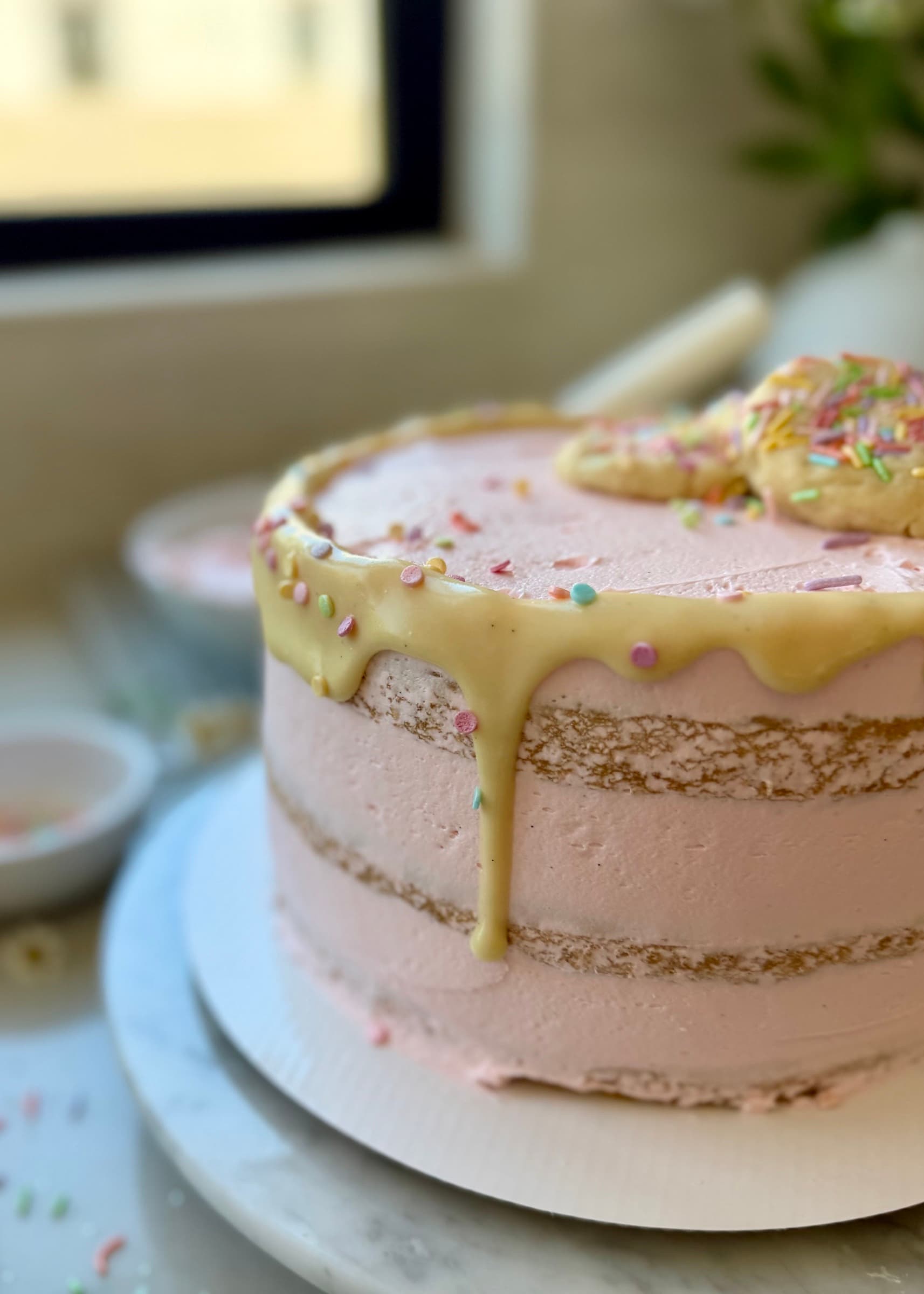 Side view of the completed Sugar Cookie Lava Cake