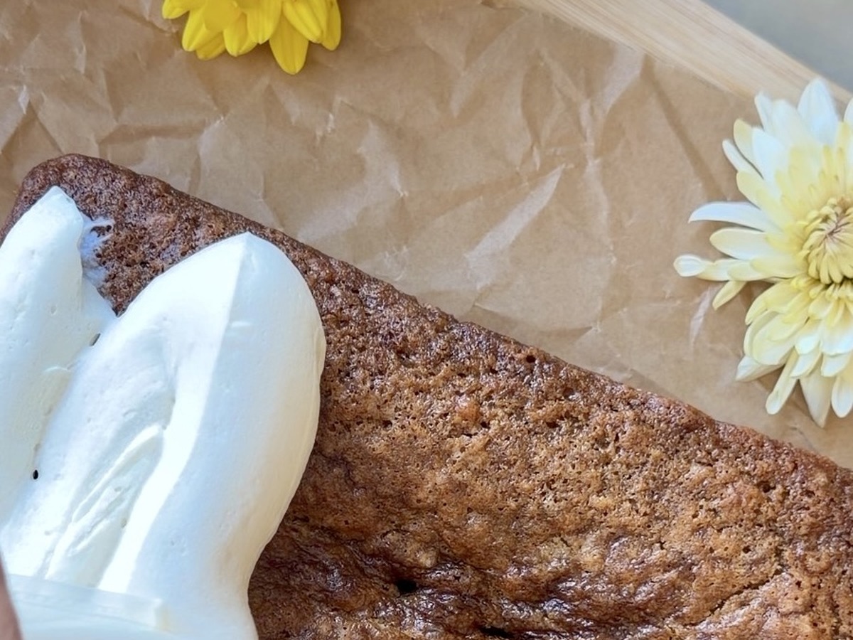 Banana Bread with Cheesecake Mousse, finished and ready to serve