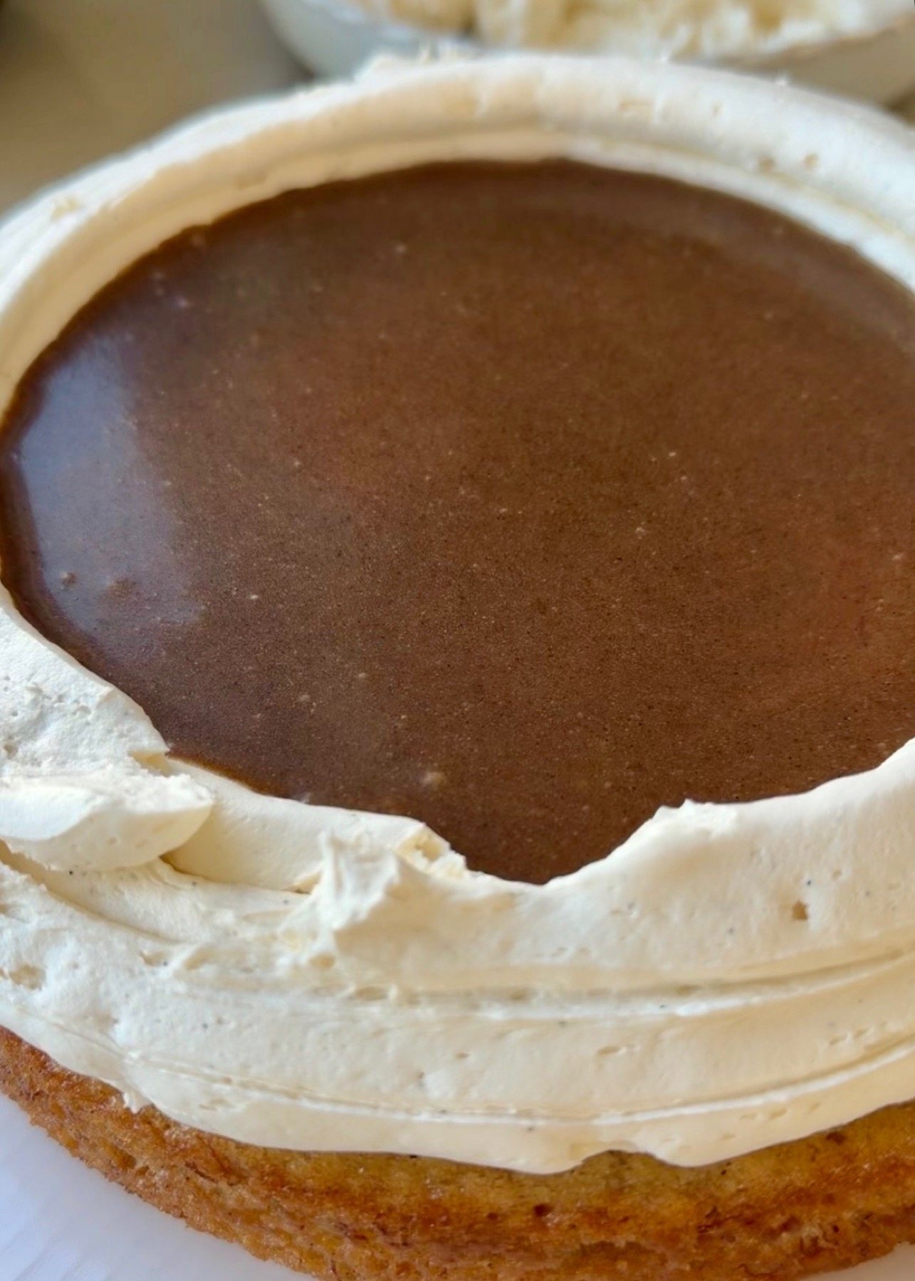 Banana Cinnamon Roll Lava Cake: filled center
