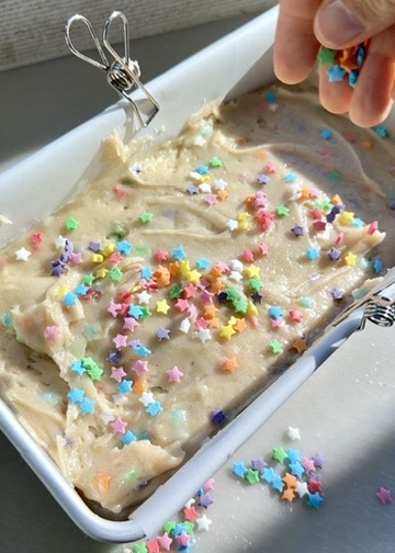 Cake Batter Donut Loaf: sprinkle pan