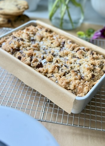 Chocolate Chip Cookie Donut Loaf: baked streusel