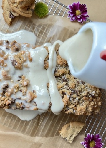 Chocolate Chip Cookie Donut Loaf: glaze pour top