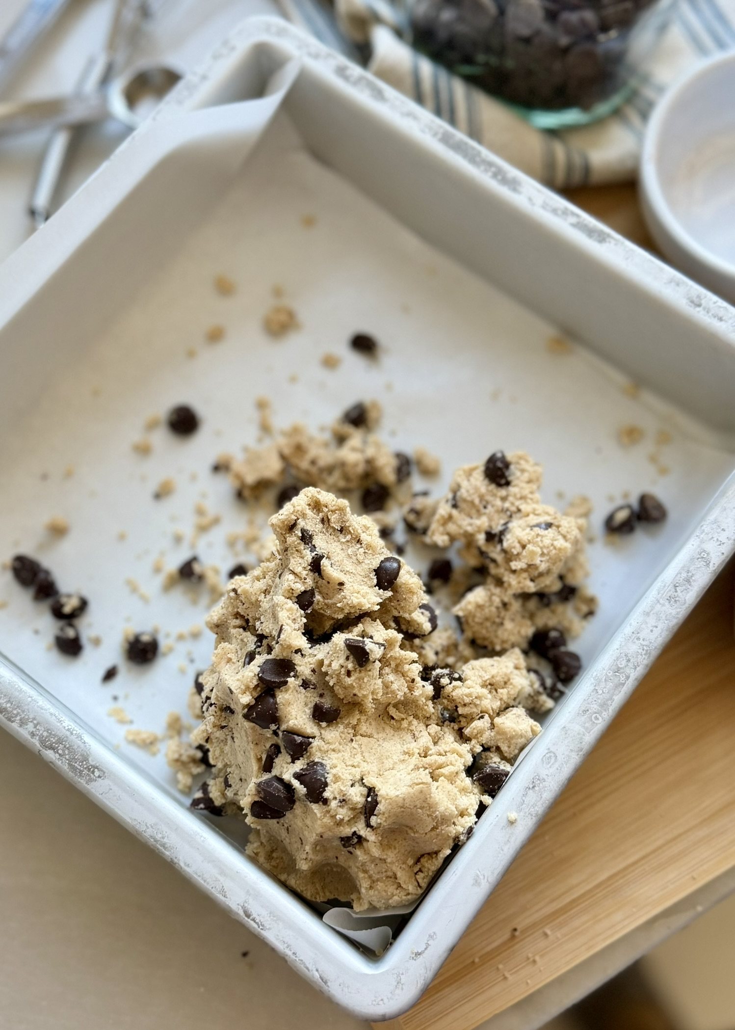 Cookie Dough Lava Cake: 89163CE8 00B4 4D28 B81B 5734B1FF379F 1 102 a