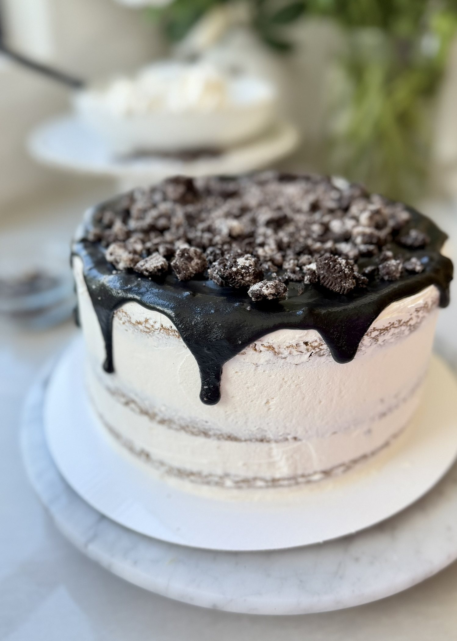 Cookies & Cream Lava Cake: 3D503160 01B8 48C7 A993 B156C0BE782B 1 102 a