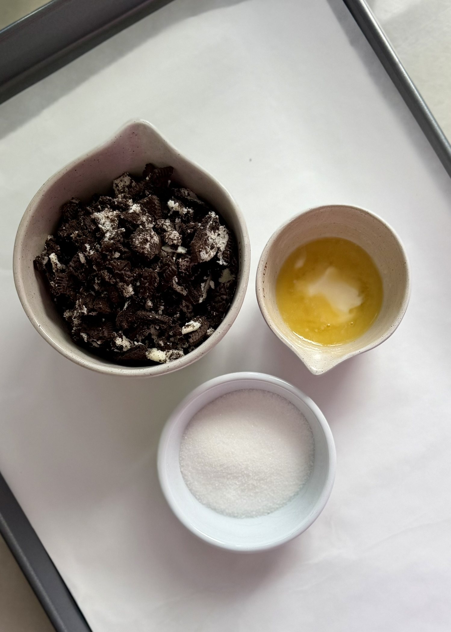 Cookies & Cream Lava Cake: E4C122B3 812F 4427 997A 8DFC77210C55 1 102 a