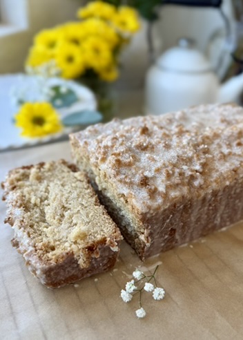 Old-Fashioned Donut Loaf: sliced loaf