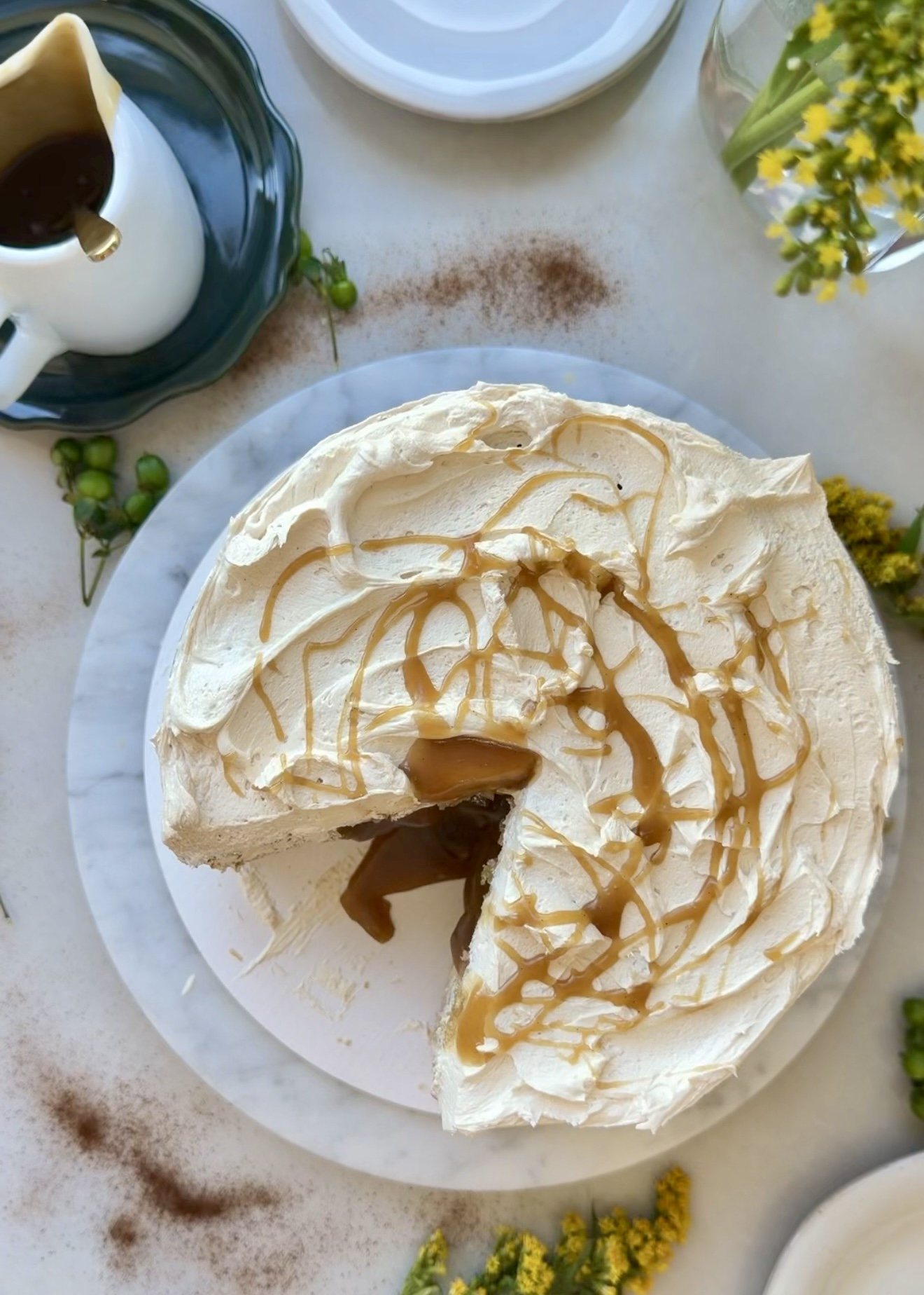Salted Caramel Macchiato Lava Cake: cut