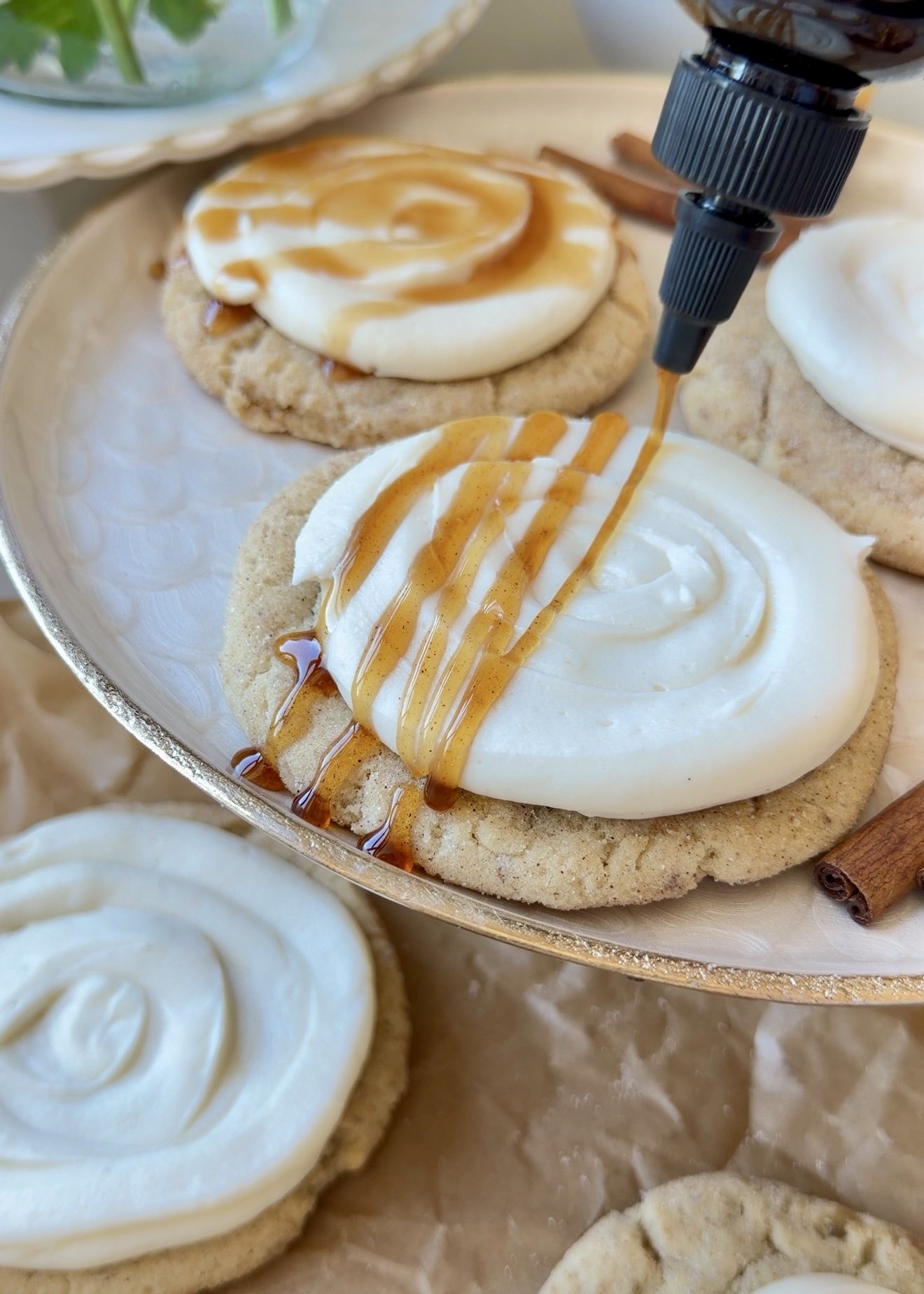 Snickerdoodle Cheesecake Cookies: 57C3F46F 1E1E 46B8 B708 4EA2E6001DE6 1 201 a