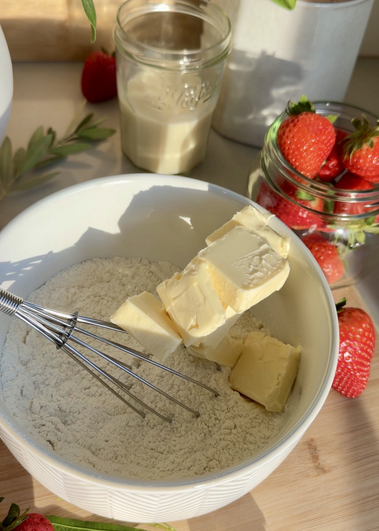 Strawberry Old-Fashioned Donut Loaf: streusel ingredients