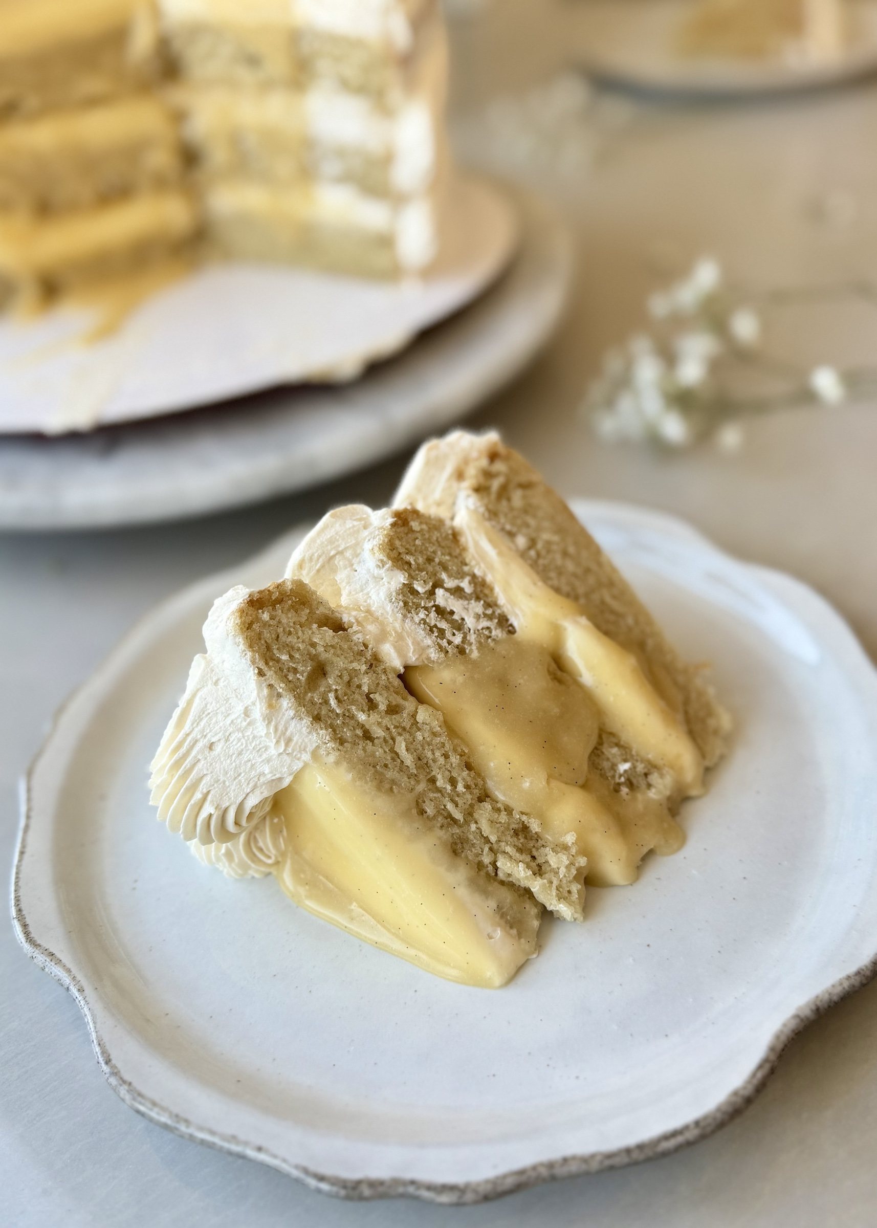 Gluten-Free Vanilla Bean Lava Cake: slice plated