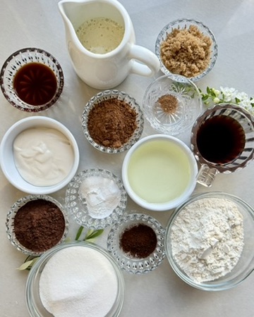 Warm Mocha Poke Cake: ingredients
